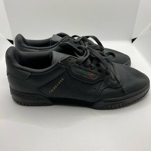 Adidas Calabasas Sneakers